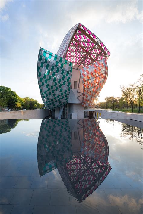 louis vuitton daniel buren installation|Frank Gehry’s Fondation Louis Vuitton gets a technicolor makeover.